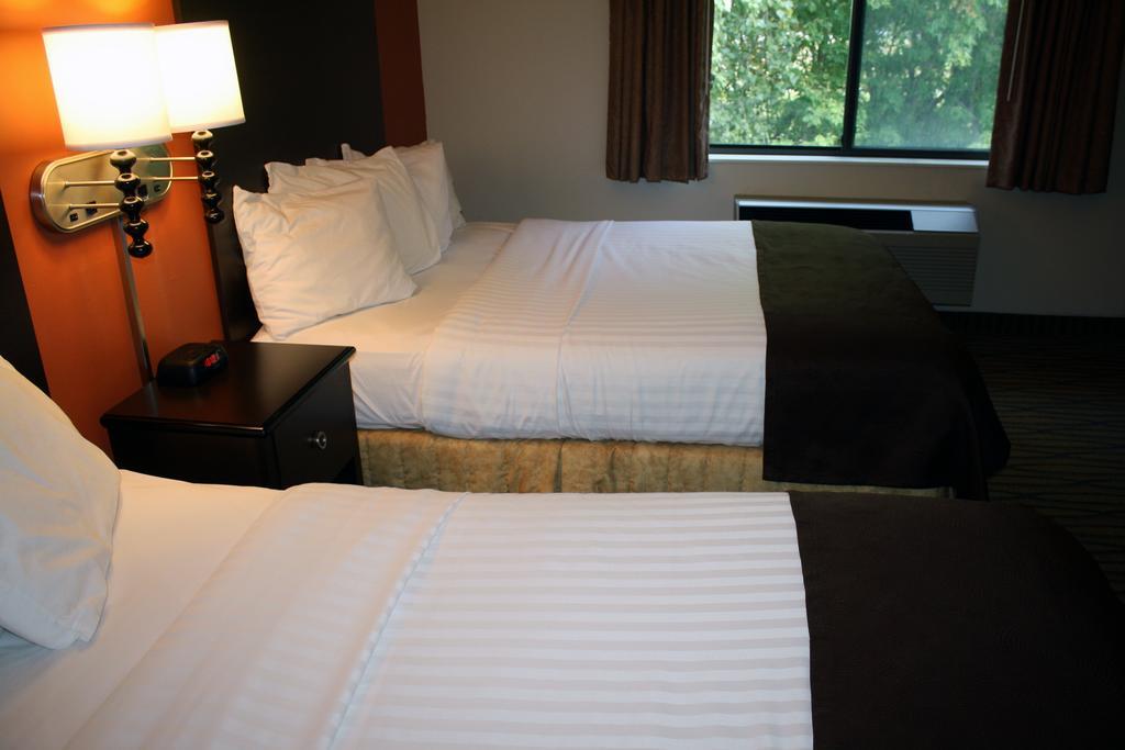Americinn By Wyndham Rogers Phòng bức ảnh