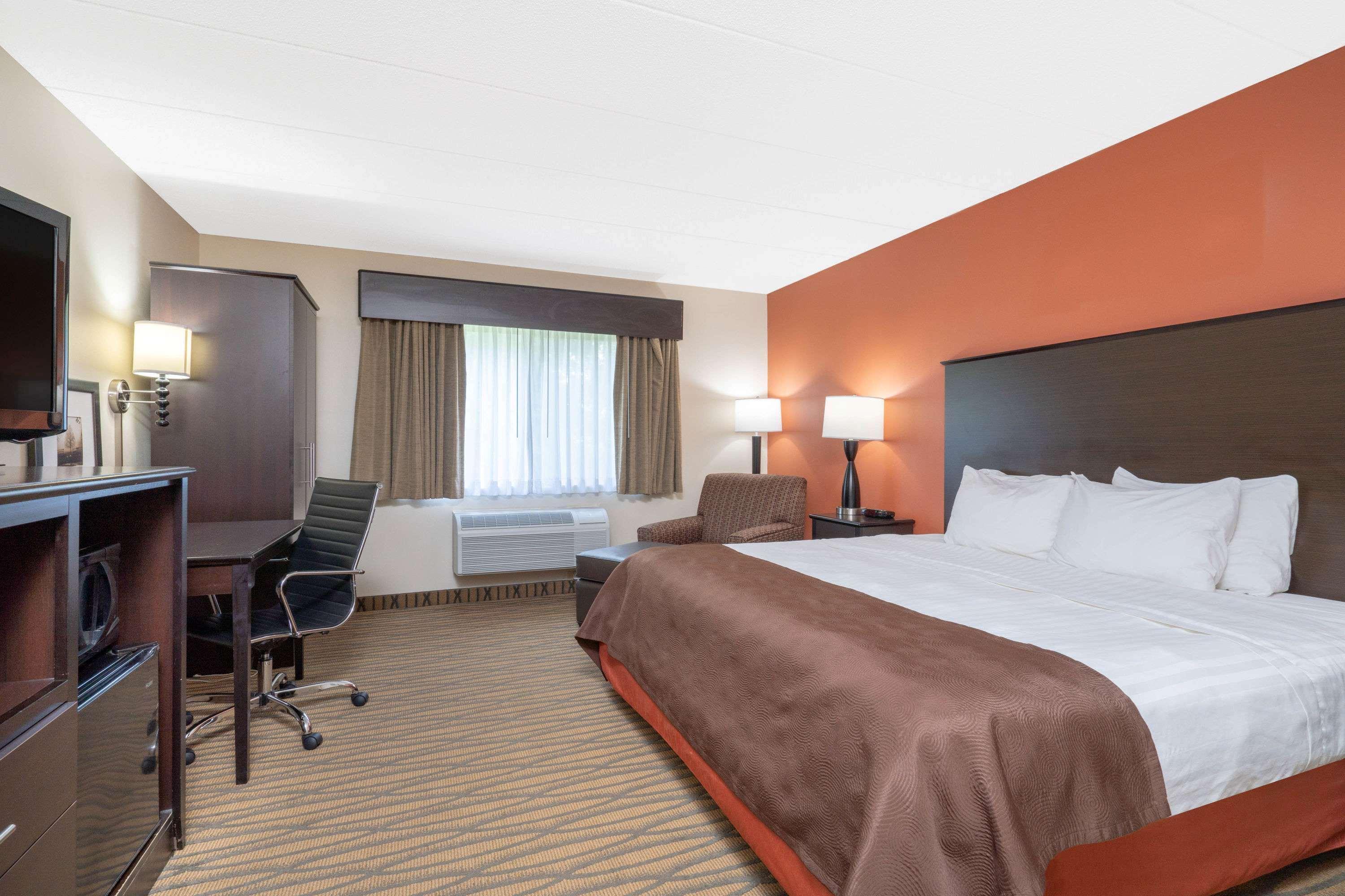 Americinn By Wyndham Rogers Ngoại thất bức ảnh