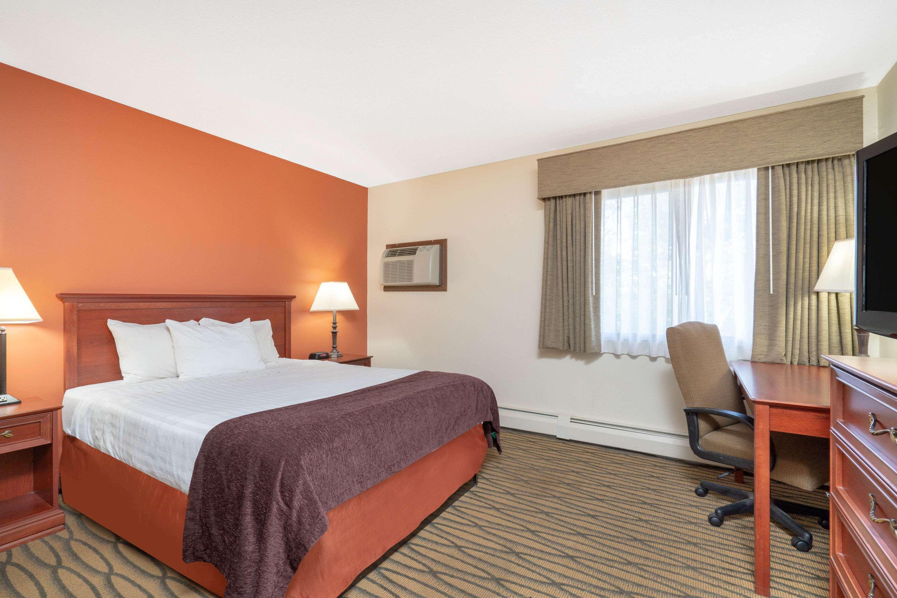 Americinn By Wyndham Rogers Ngoại thất bức ảnh