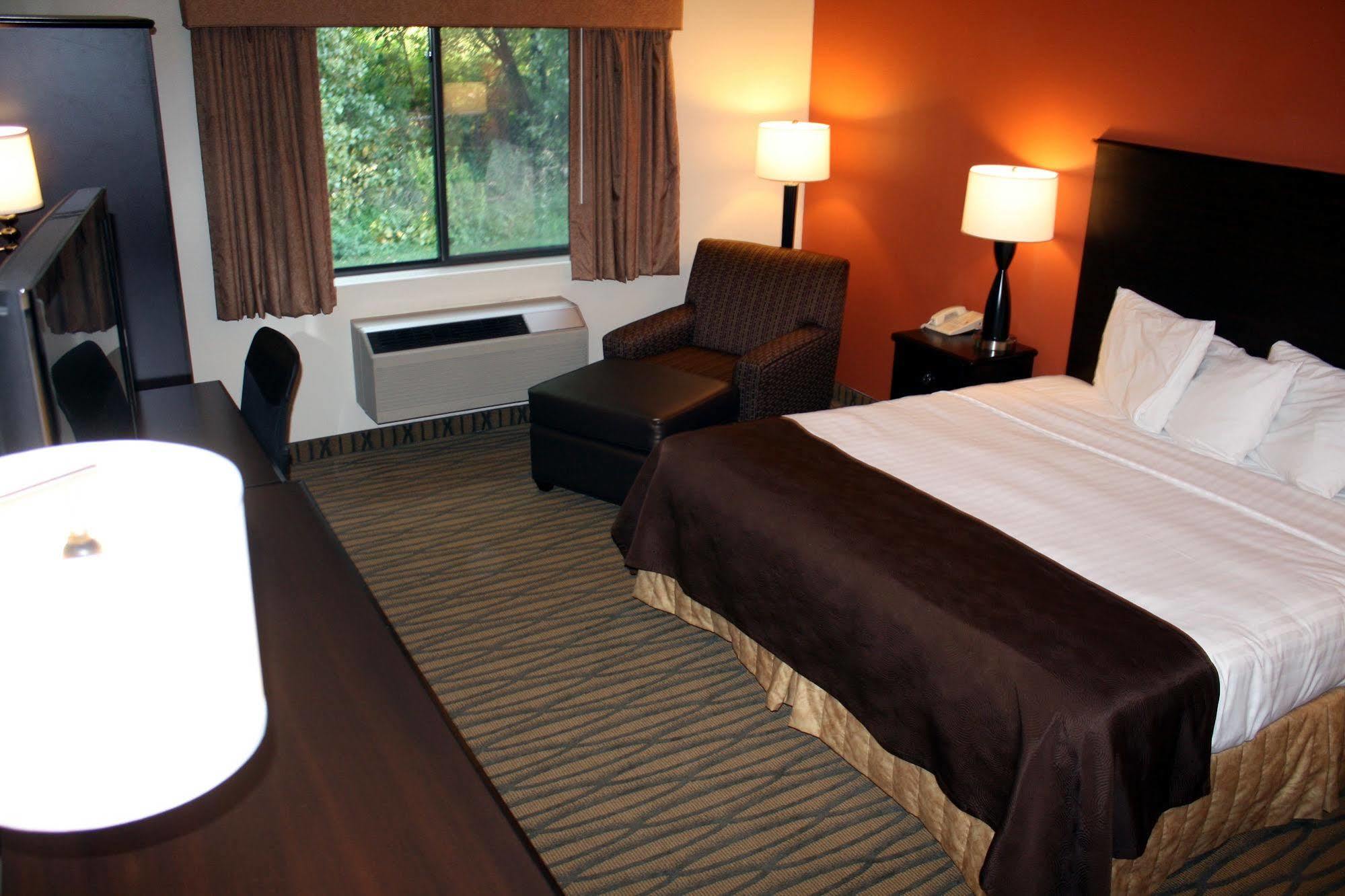Americinn By Wyndham Rogers Ngoại thất bức ảnh